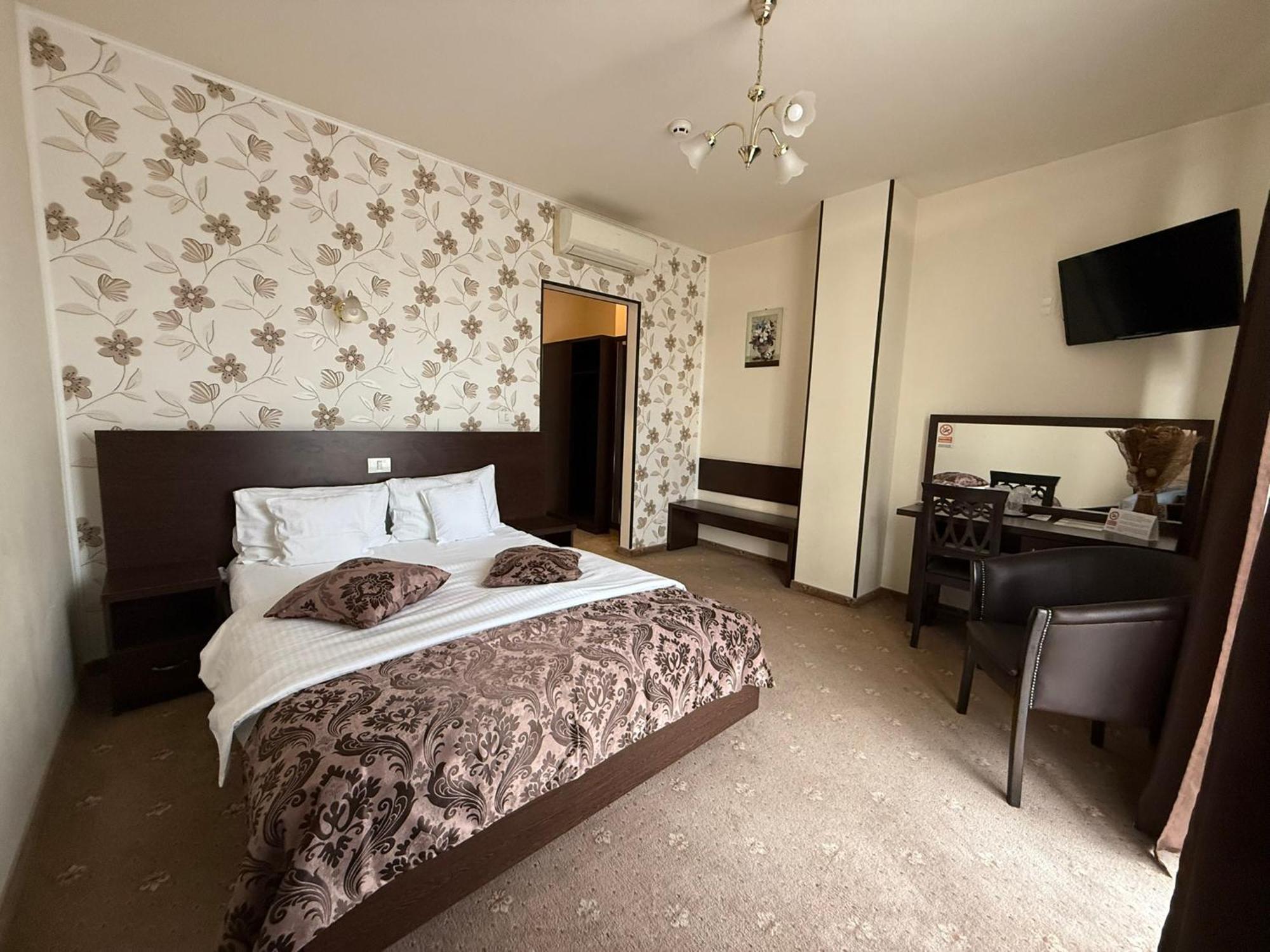 Hotel Miky Arad Luaran gambar